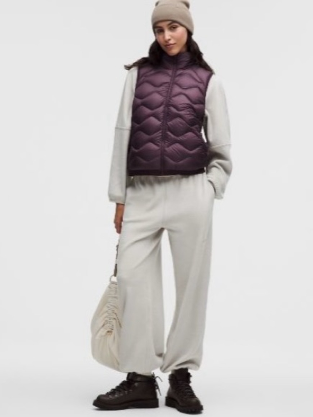 lululemon Featherweight Packable Vest in Black Plum